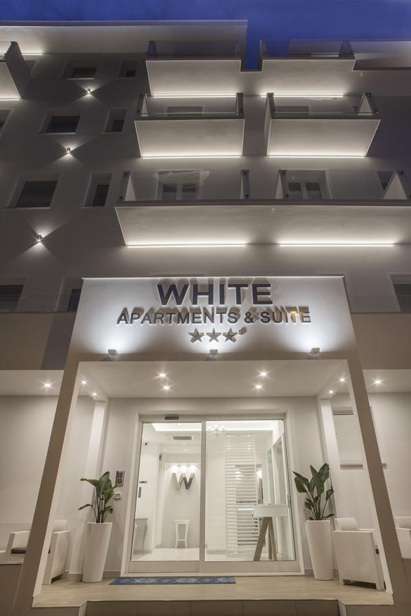 White Suite & Apartments เบลลาเรีย-อีเจอา มารีนา ภายนอก รูปภาพ