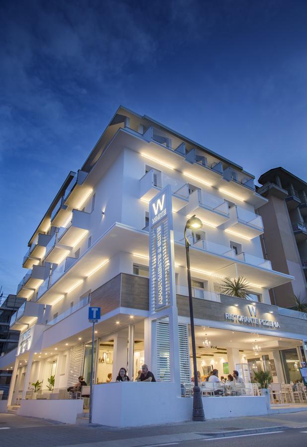 White Suite & Apartments เบลลาเรีย-อีเจอา มารีนา ภายนอก รูปภาพ