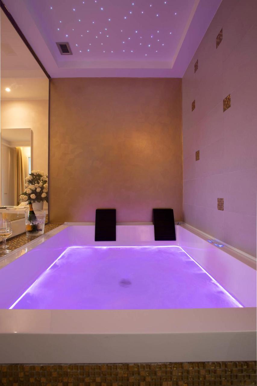 White Suite & Apartments เบลลาเรีย-อีเจอา มารีนา ภายนอก รูปภาพ