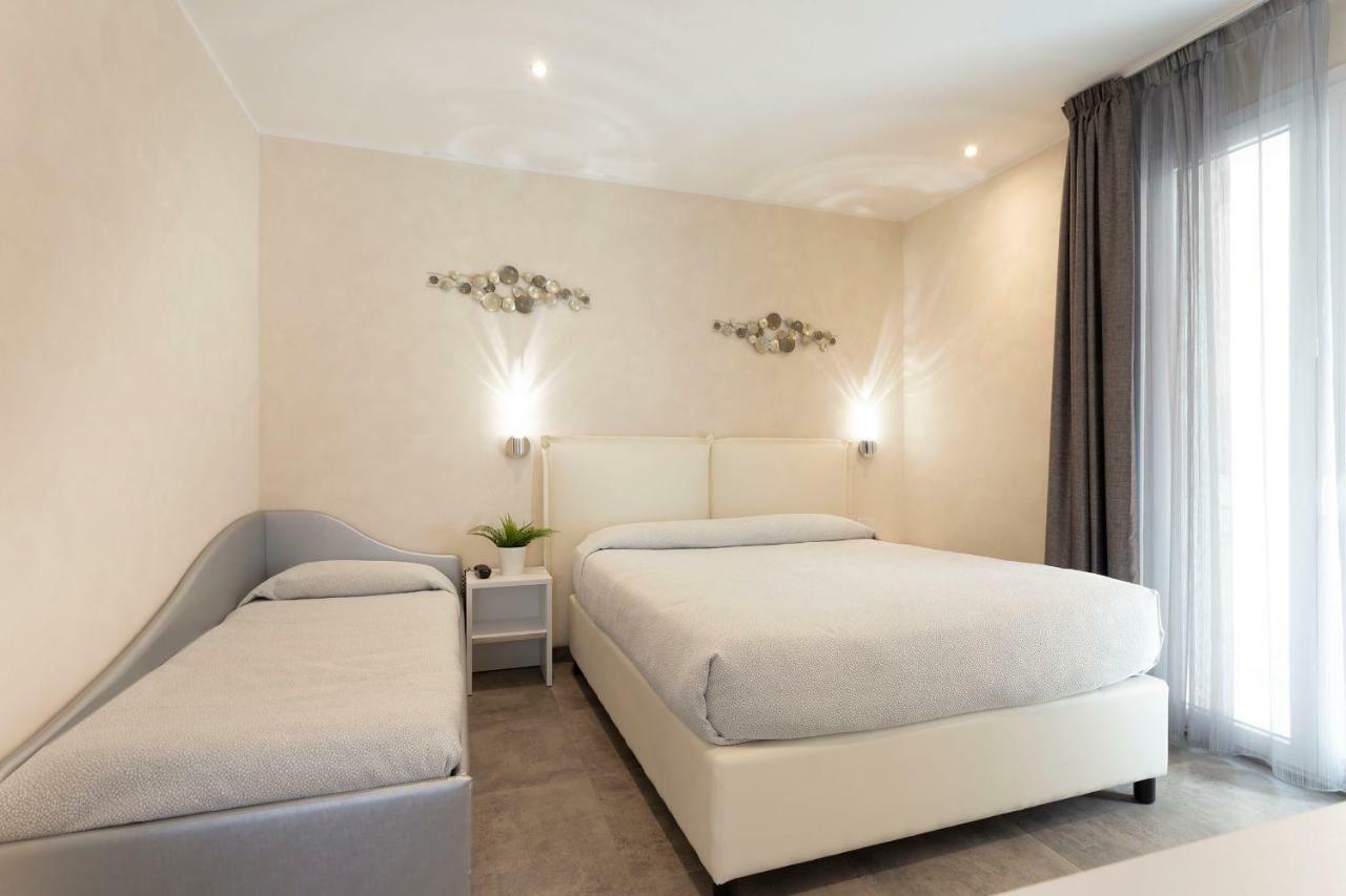 White Suite & Apartments เบลลาเรีย-อีเจอา มารีนา ภายนอก รูปภาพ